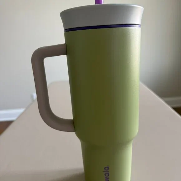 Owala 40oz Tumbler with Straw - Picture 3 of 3